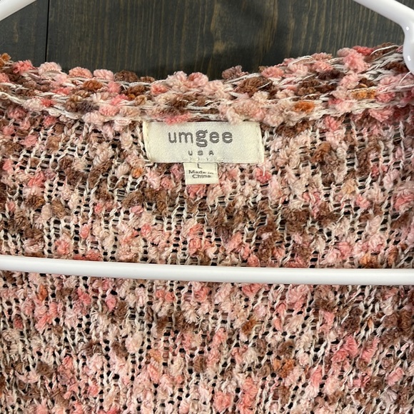 Cardigan - Picture 2 of 4